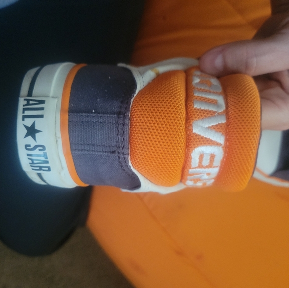 Converse - Picture 4 of 8